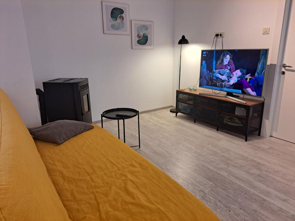 באסקה Apartment Grandic מראה חיצוני תמונה